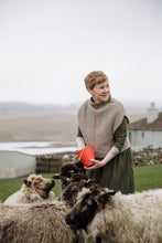 Shetland Shades : Stories in Wool - Gudrun Johnston