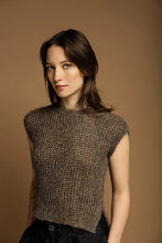 Nordic Textures in Crochet Garments - Linda Skuja