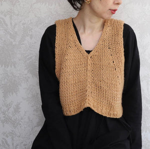 Kago by Eri Yarn Kit - Sizes 7, 8 & 9 - Rusty Sheep