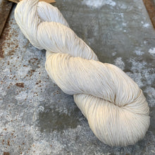 Rosabella...threads of pure luxury - VIVA 4 - Ivory - 100g skein