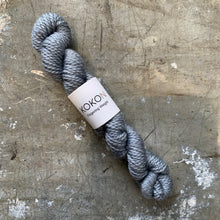 KOKON - Fingering Weight Merino Mini Skein - Oxidized
