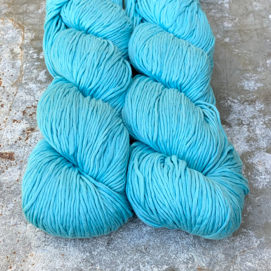 Rosabella...threads of pure luxury - VIVA 8 - Turquoise - 100g skein