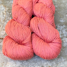 Rosabella...threads of pure luxury - VIVA 8 - Blossom - 100g skein